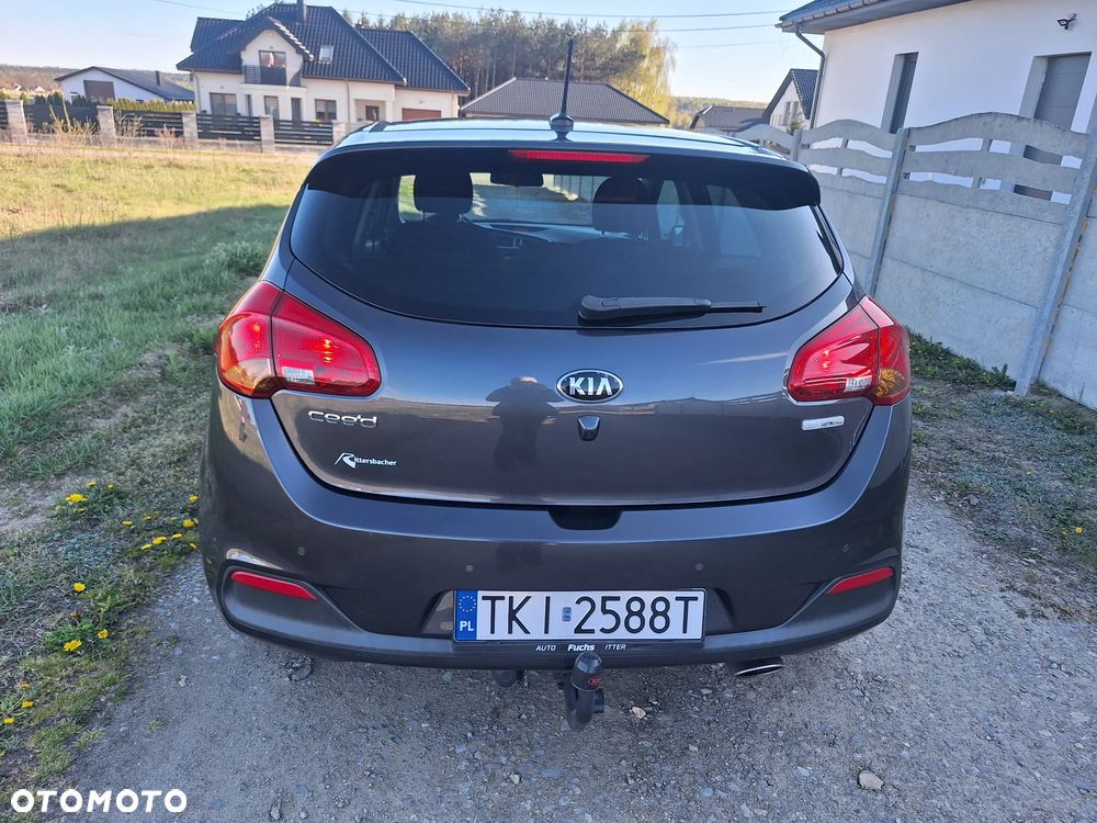 Kia Ceed - 15