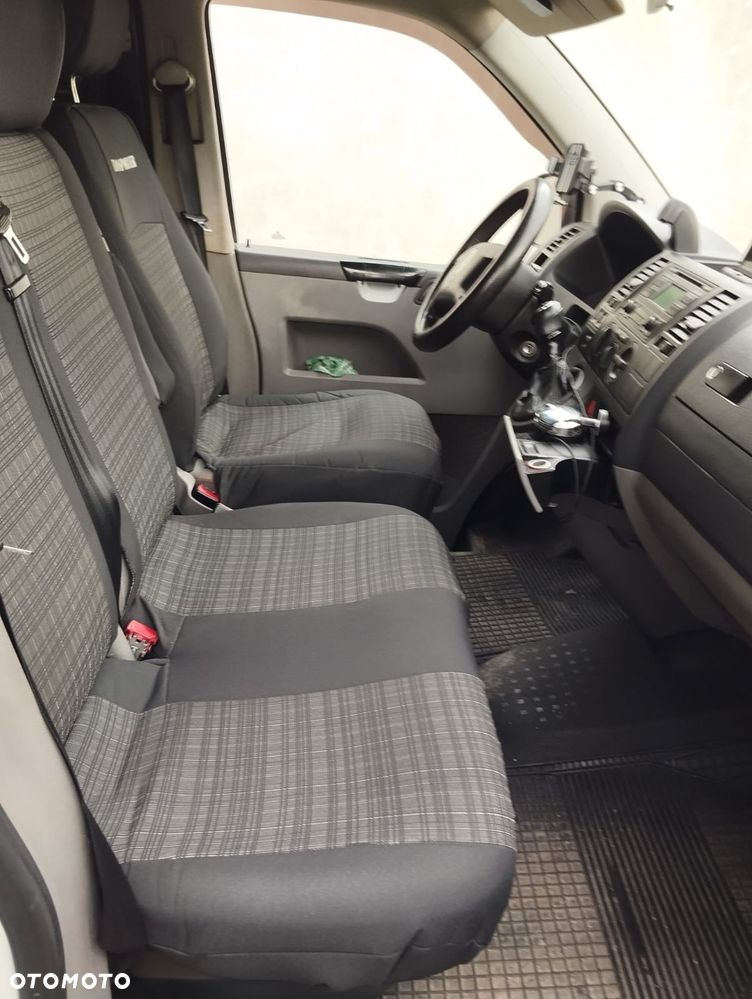 Volkswagen Transporter - 5