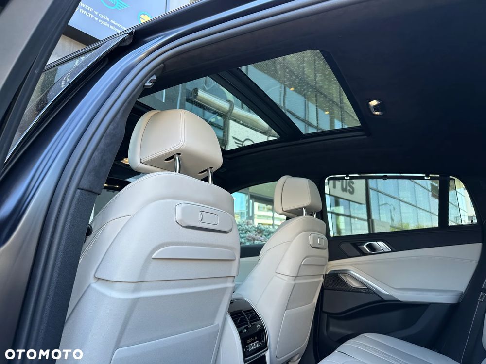 BMW X6 M60i mHEV sport - 22