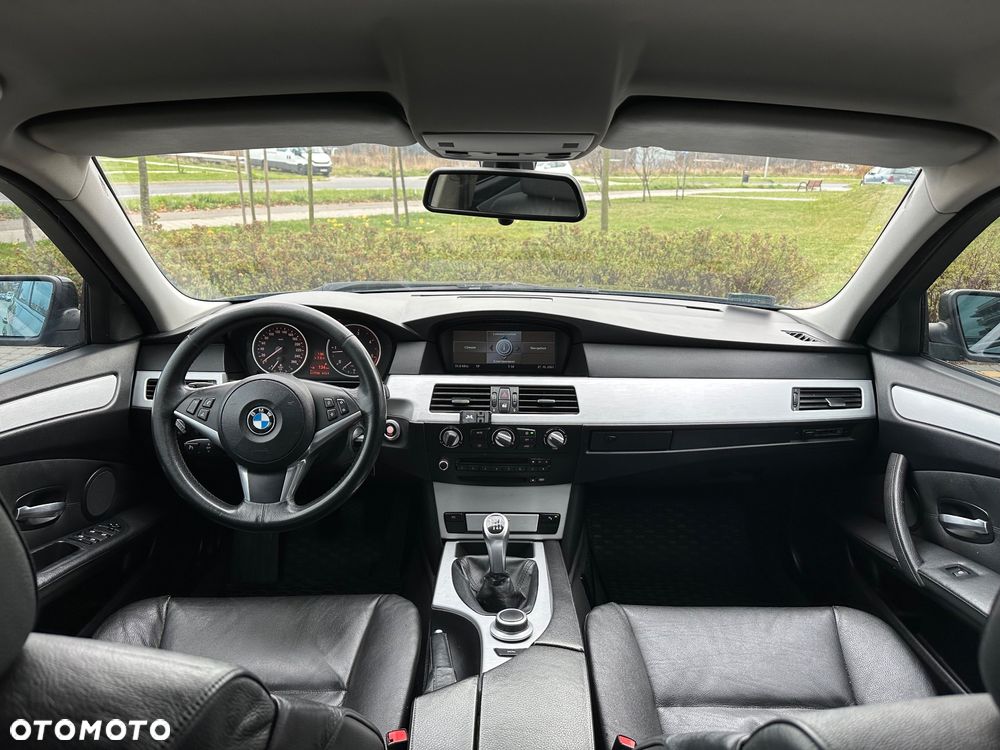 BMW Seria 5 - 11