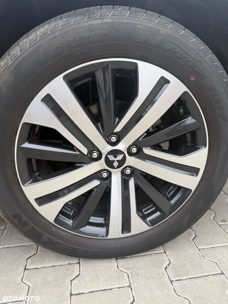 Mitsubishi ASX - 19