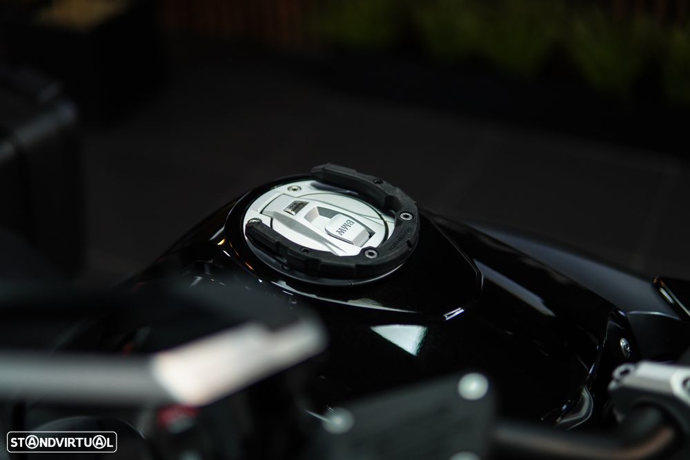 BMW R 1250 GS TRIPLE BLACK - 30