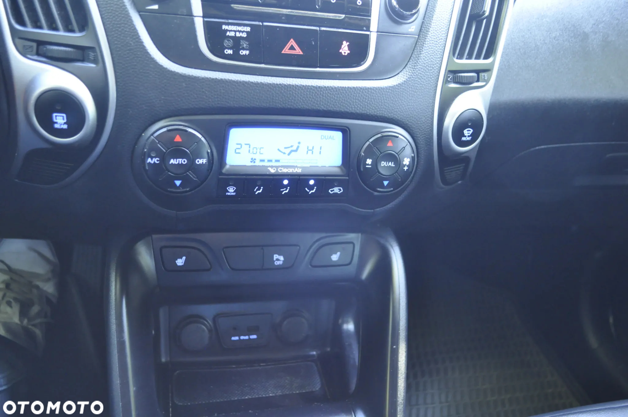 Hyundai ix35 2.0 4WD Premium - 24