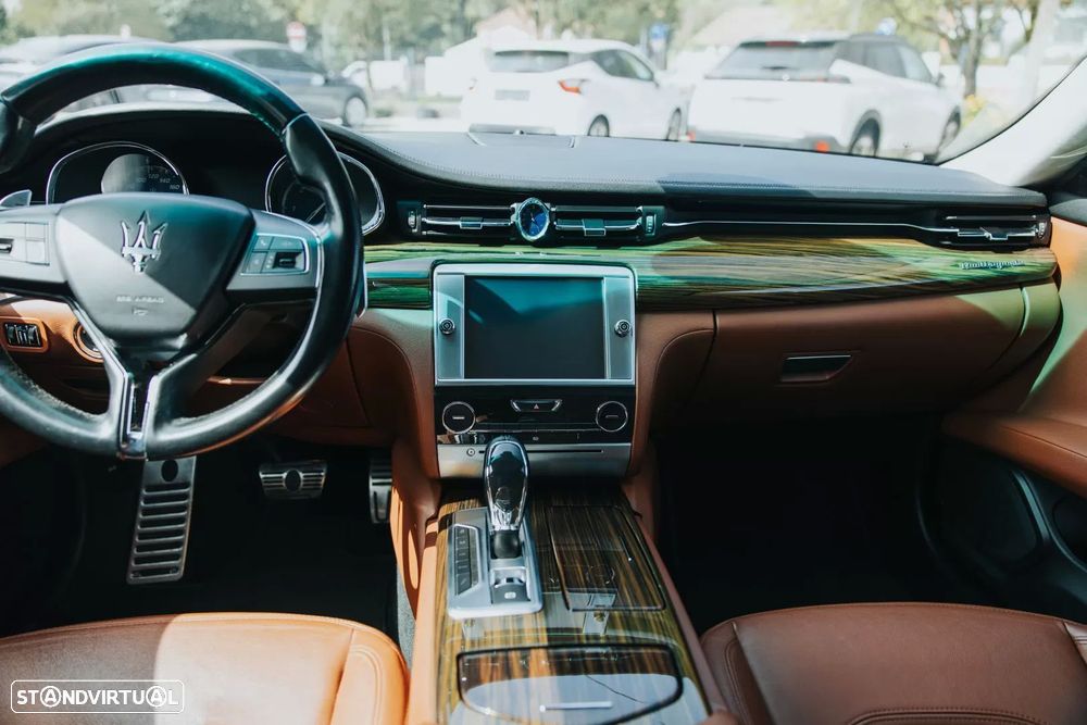 Maserati Quattroporte D Auto - 25