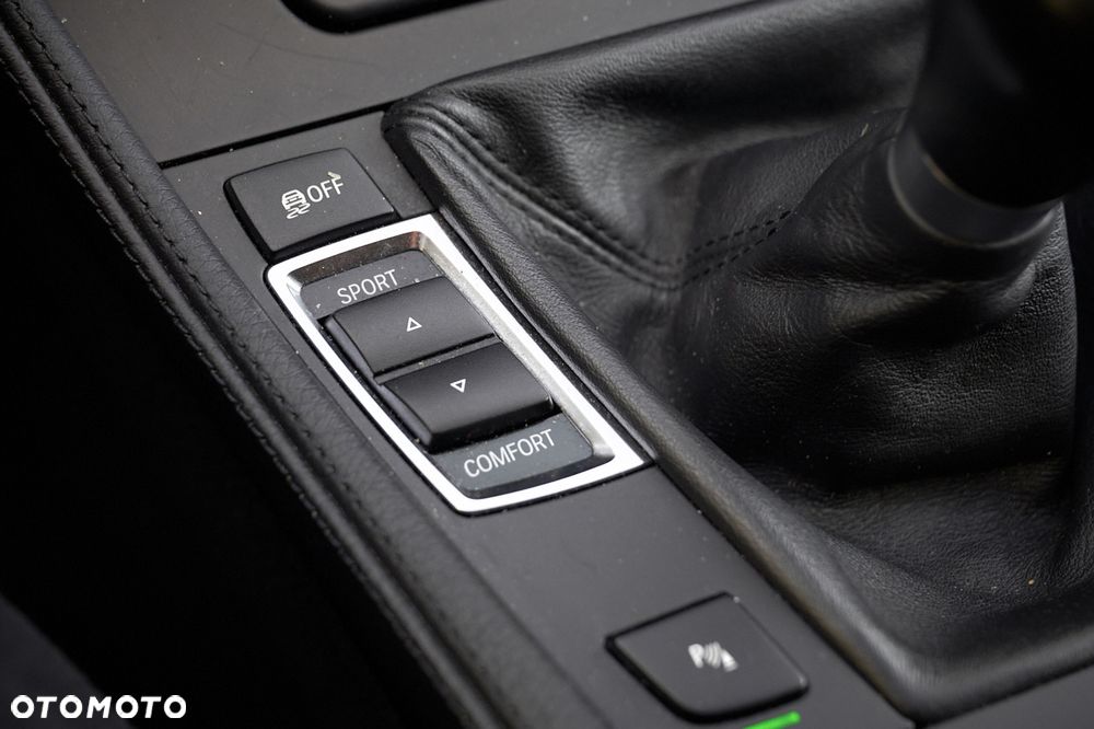 BMW Seria 5 520d Luxury Line - 18