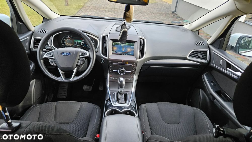Ford S-Max ver-2-0-tdci-titanium - 29