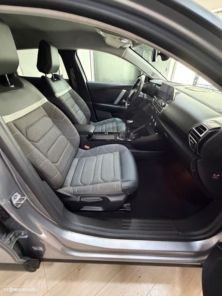 Citroën C4 PureTech 130 Stop&Start SHINE - 19