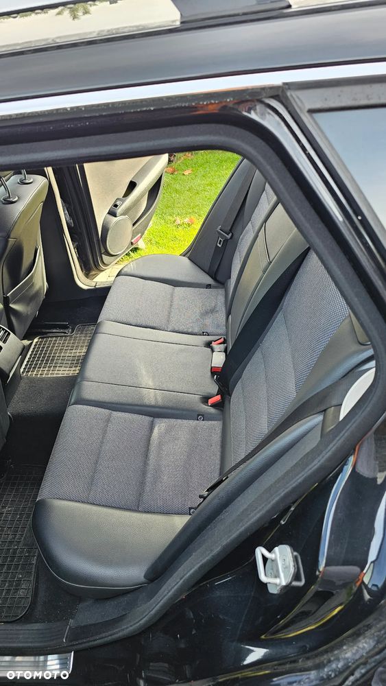 Mercedes-Benz Klasa C - 12