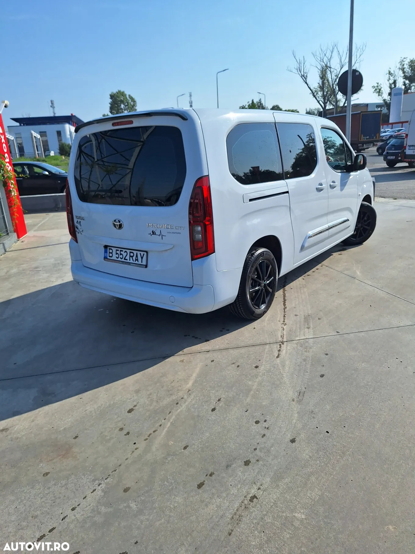 Toyota Proace City Verso 1.5 D-4D 102CP 5MT 4+1 L2H1 Family - 3