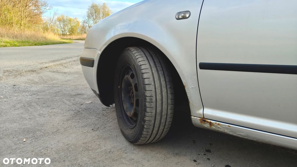 Volkswagen Golf 1.4 Basis - 5