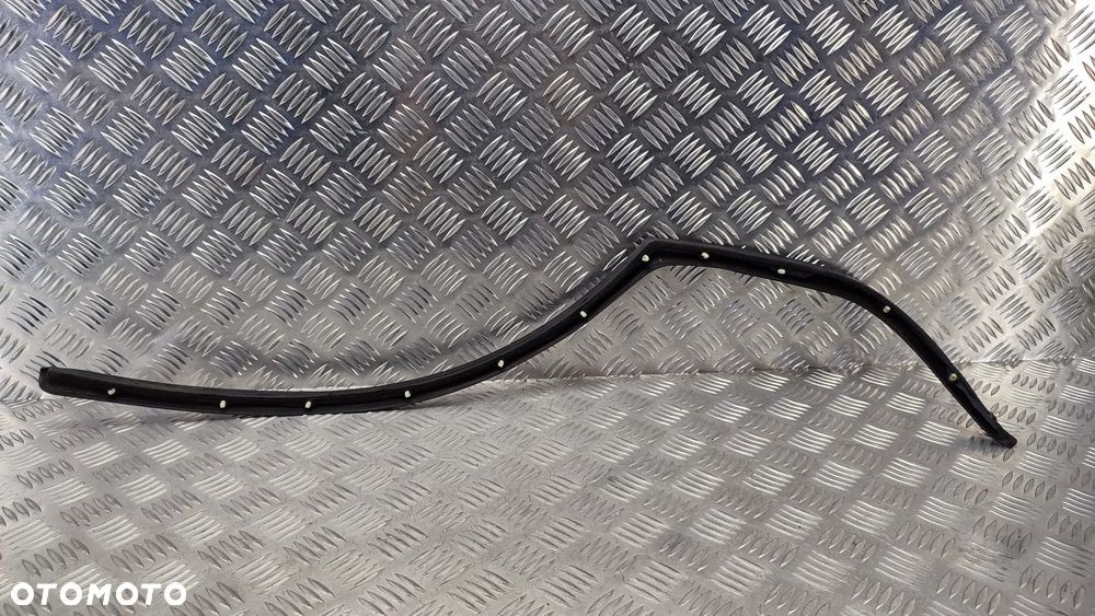 VW TOUAREG 7P 10-18R USZCZELKA GUMOWA NADKOLA TYL TYLNA PRAWA LEWA PANEL DRZWI - 3