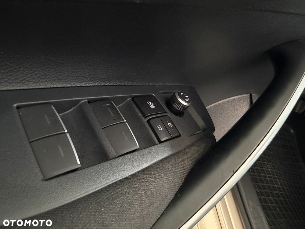 Toyota Corolla 1.5 Comfort - 18