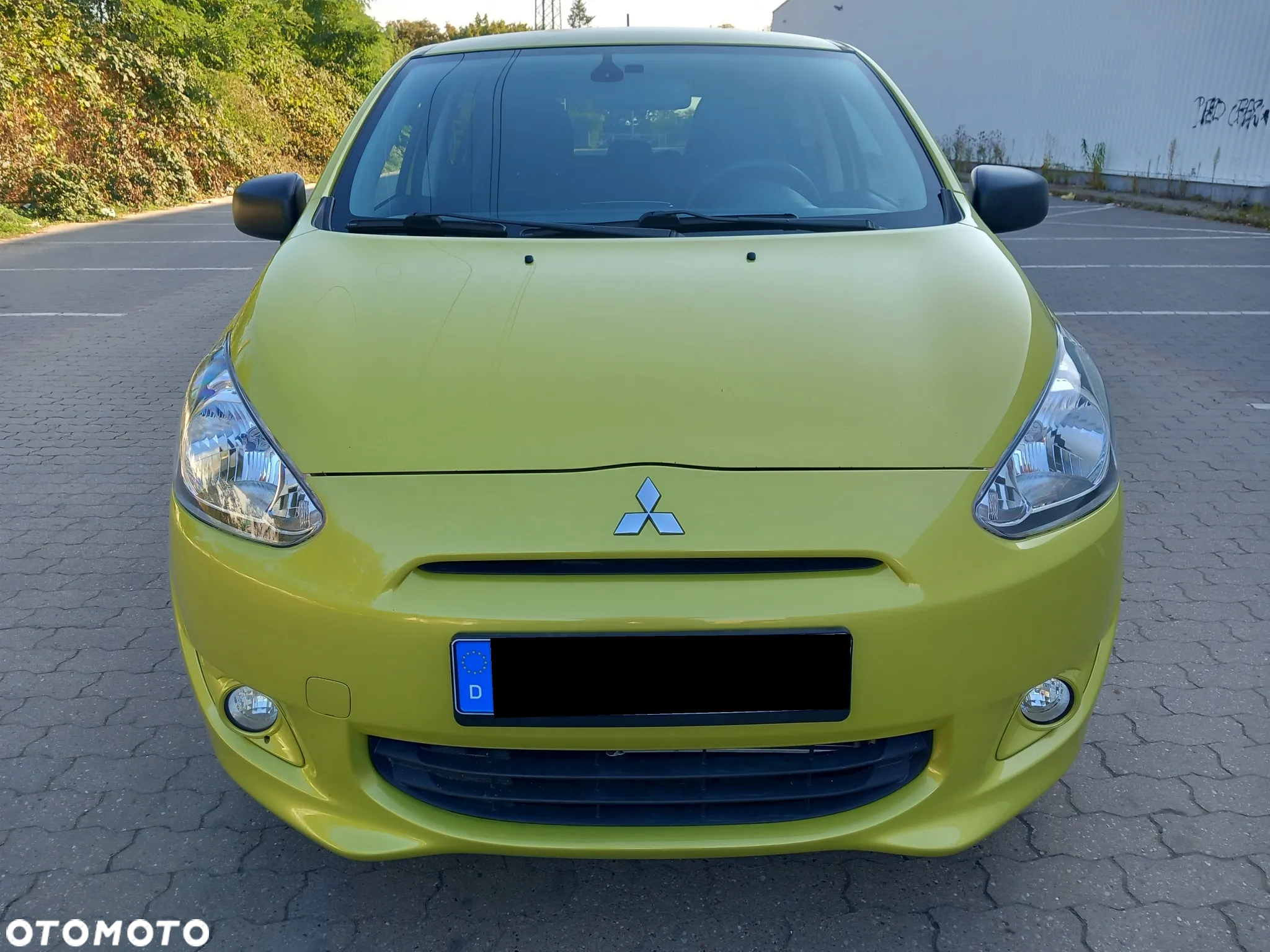 Mitsubishi Space Star 1.2 Clear Tec CVT Klassik Kollektion+ - 2