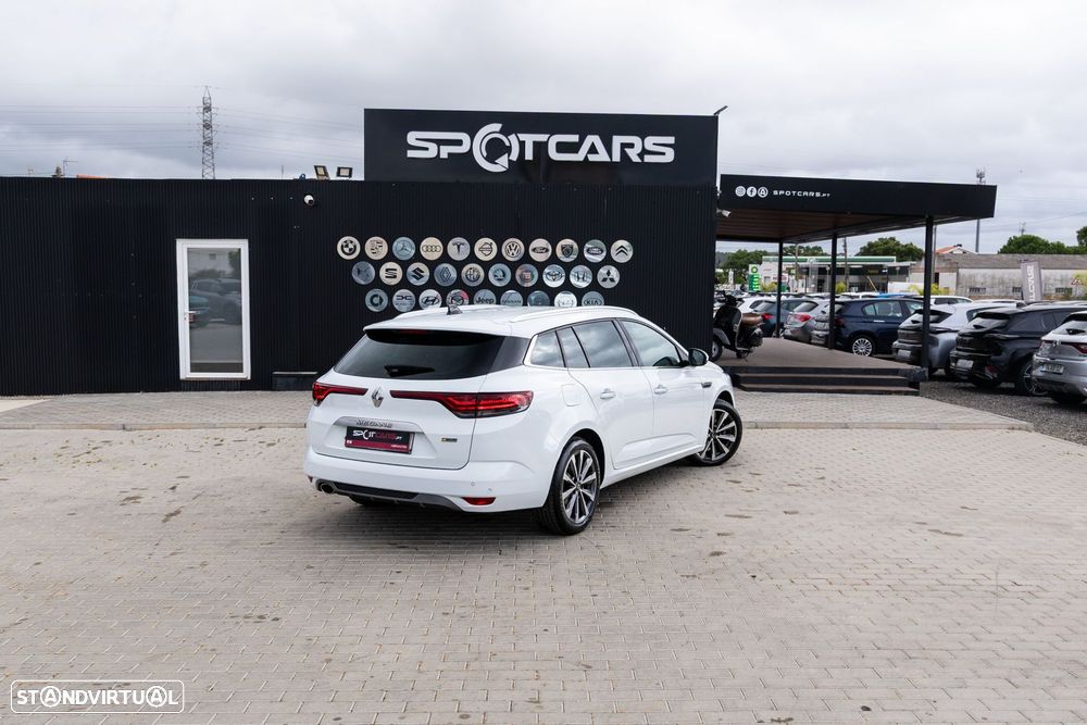 Renault Mégane Sport Tourer 1.5 Blue dCi R.S. Line EDC - 8