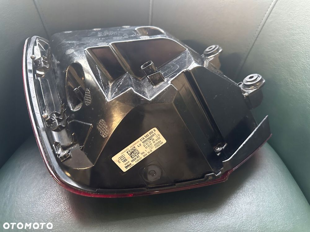lampa tył tylna prawa led high audi q2 2020- oe 81a945092b - 9