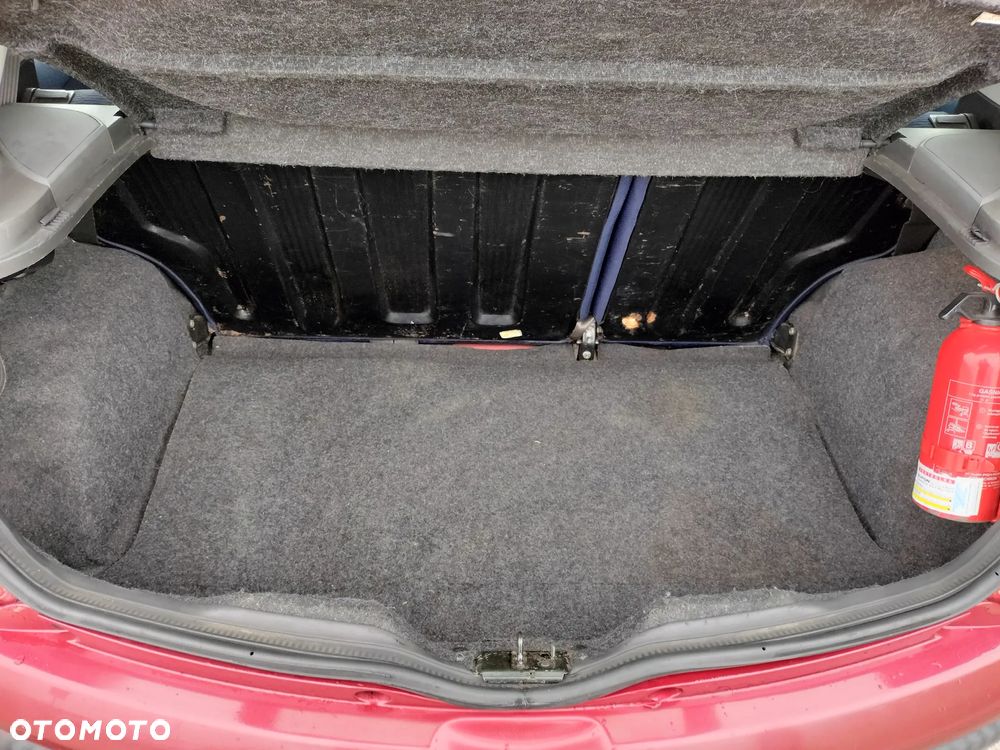 Fiat Punto 1.2 8V ELX - 25