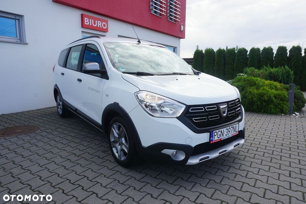 Dacia Lodgy 1.6 SCe Stepway S&S - 1