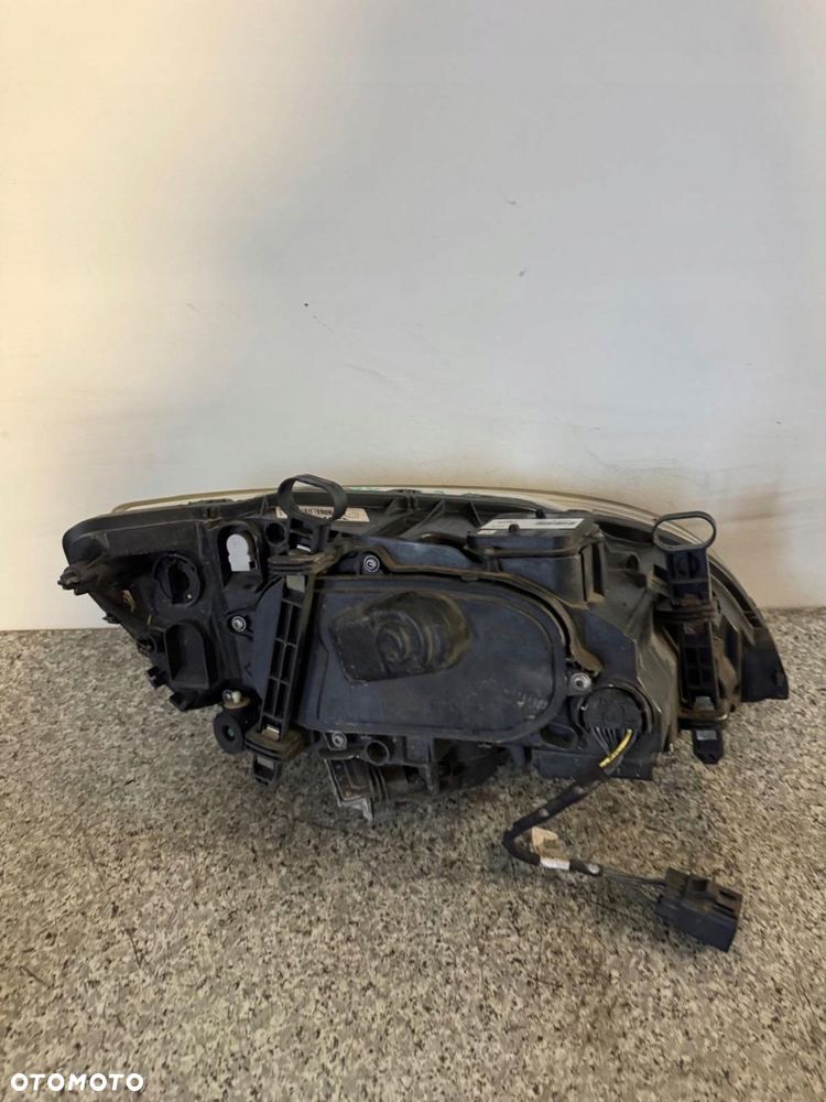 lampa lewy przód volvo v60 s60 ii 2011-2018 31420110 xenon - 9