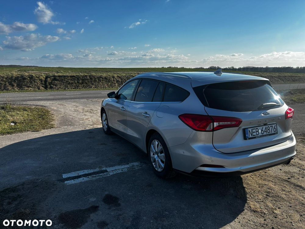 Ford Focus 2.0 EcoBlue Titanium - 8