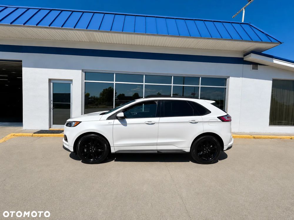 Ford Edge - 5