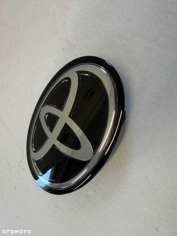 Oryginalny emblemat logo grill TOYOTA COROLLA E21 GR  53141-12280 53141-12340 przód - 3