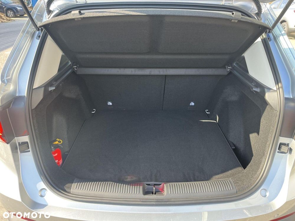 MG ZS Hybrid+ - 16