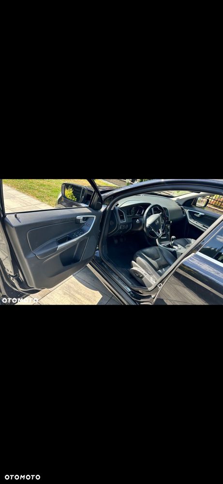 Volvo XC 60 D3 Momentum - 18