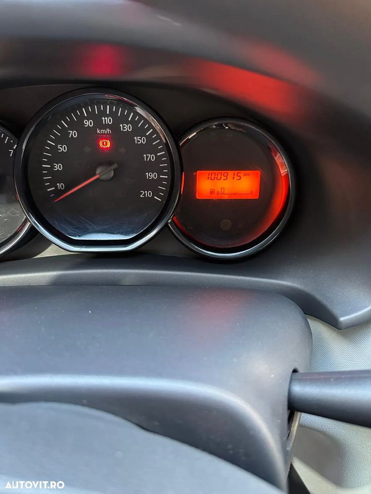 Dacia Logan 1.2 75CP Acces - 4