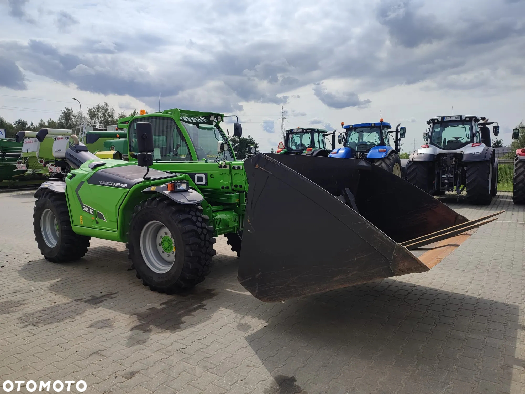 Merlo 2023 - 4