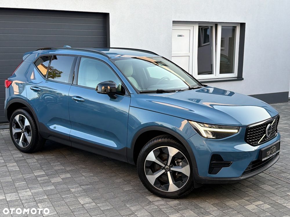 Volvo XC 40 B3 B DKG Ultra Black Edition - 23