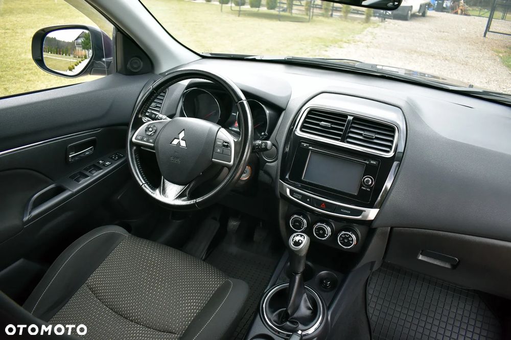 Mitsubishi ASX 1.6 2WD Plus - 29