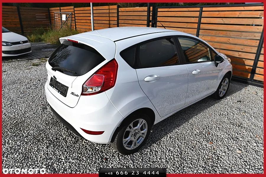 Ford Fiesta 1.0 EcoBoost Titanium - 13