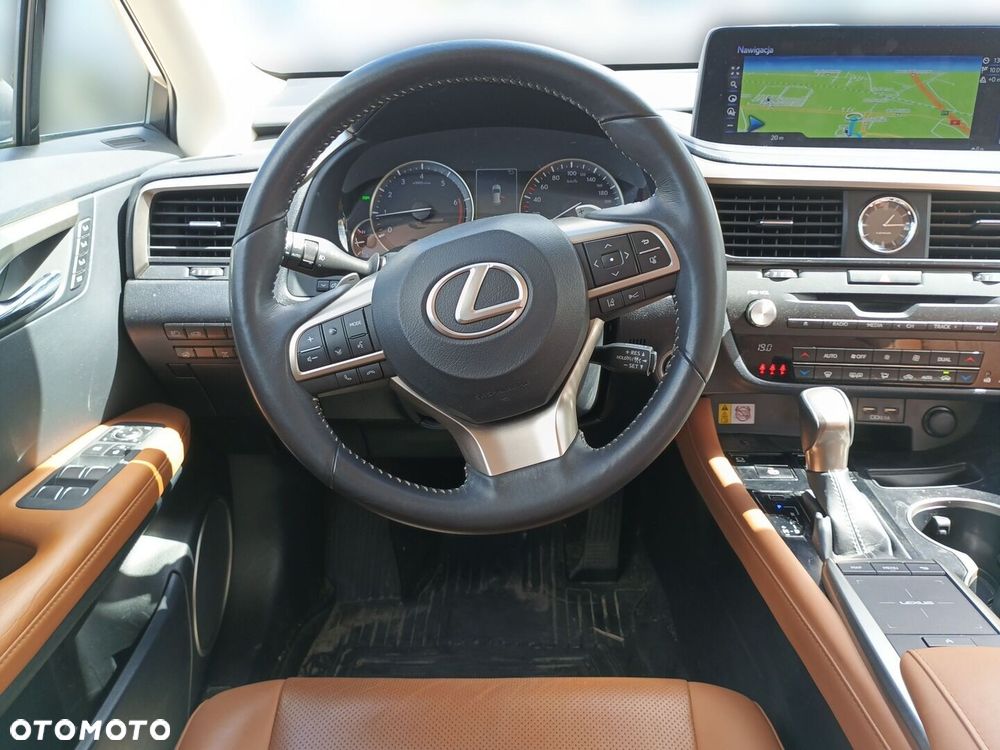 Lexus RX - 13