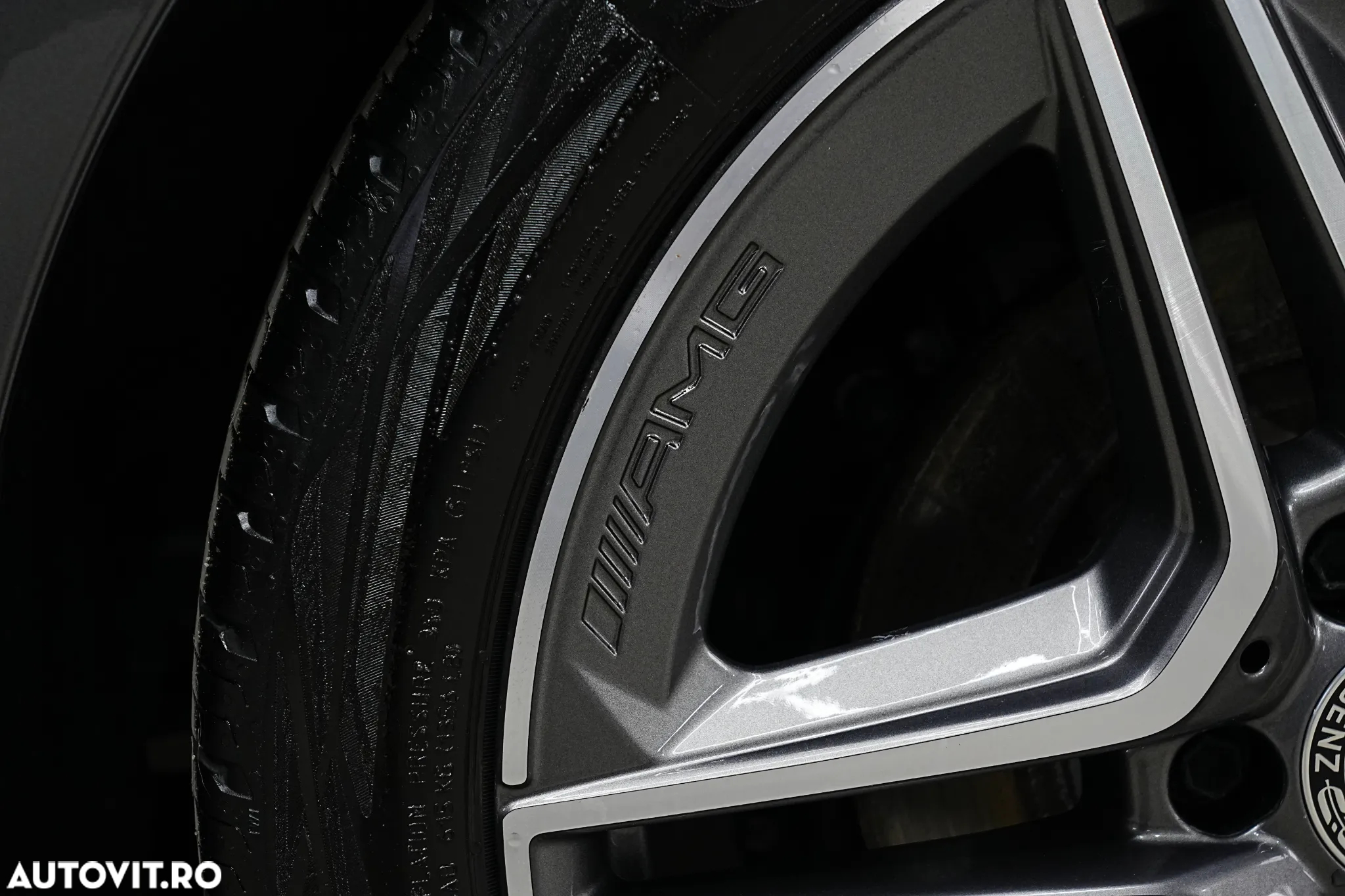 Mercedes-Benz CLA 200 7G-DCT AMG Line - 35