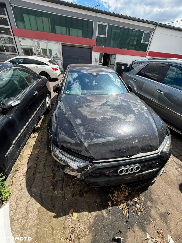 Audi S6 Limousine - 4
