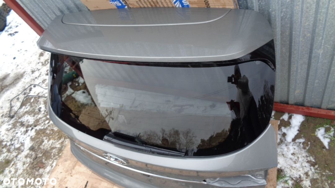 KLAPA BAGAŻNIKA TYŁ KAMERA HYUNDAI SANTA FE IV W2P  18- - 10