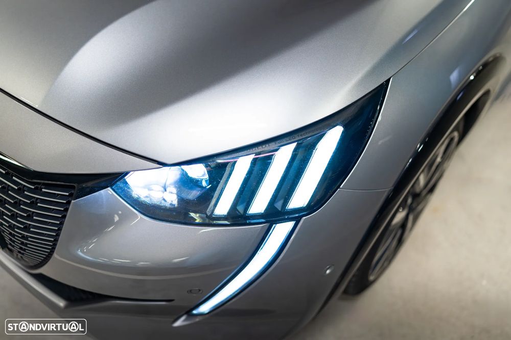 Peugeot e-208 GT Pack - 5