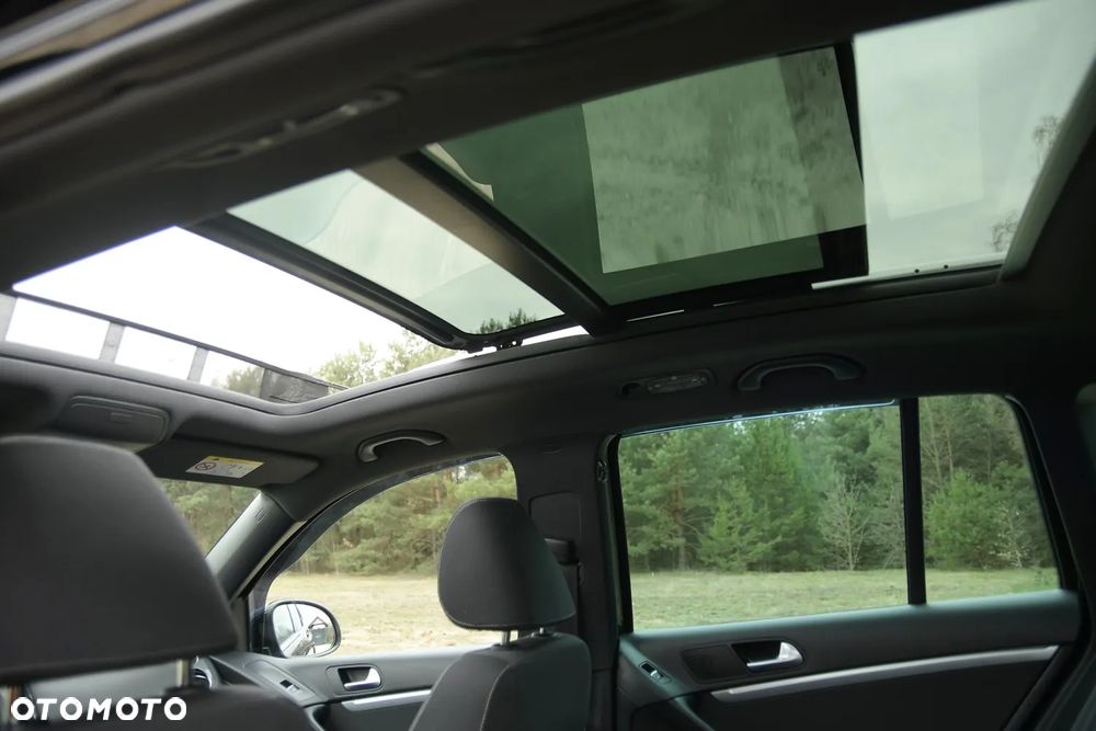 Volkswagen Tiguan 2.0 TDI DPF 4Motion BlueMotion Technology DSG Sport & Style - 21