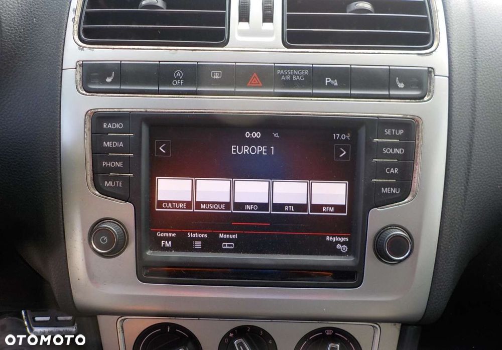 Volkswagen Polo - 24