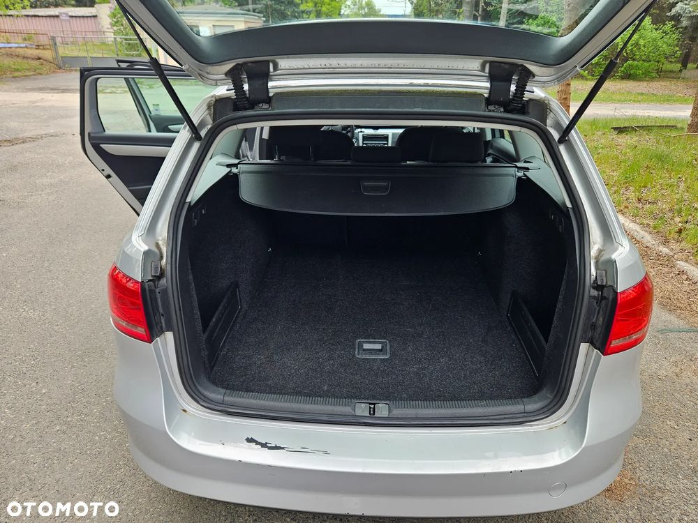 Volkswagen Passat 1.6 TDI BlueMotion - 15