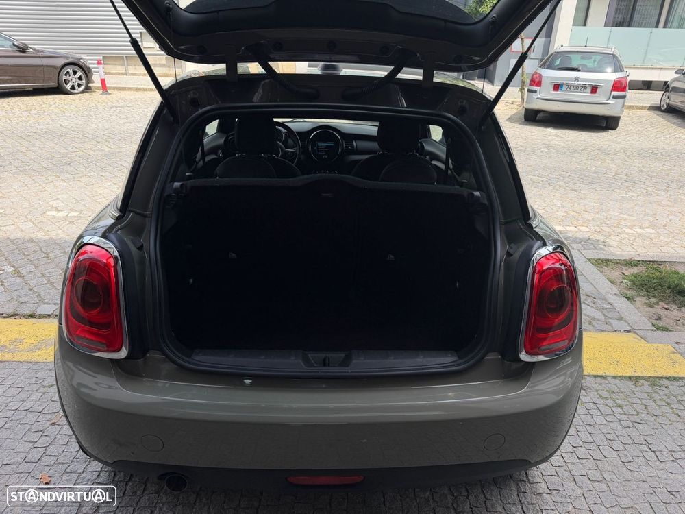 MINI 3 Portas One D - 24