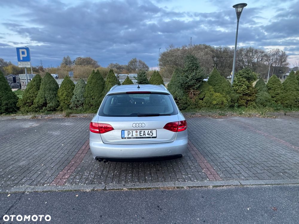 Audi A4 Avant - 12