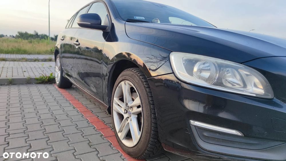 Volvo V60 D4 Drive-E Kinetic - 5