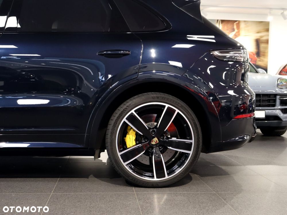 Porsche Cayenne S - 12