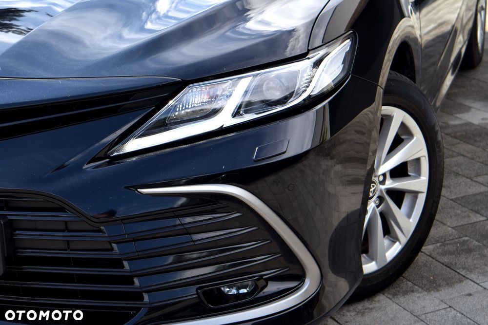 Toyota Camry 2.5 Hybrid Comfort CVT - 12