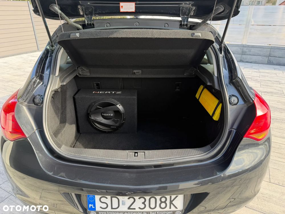 Opel Astra 1.4 T Enjoy - 17