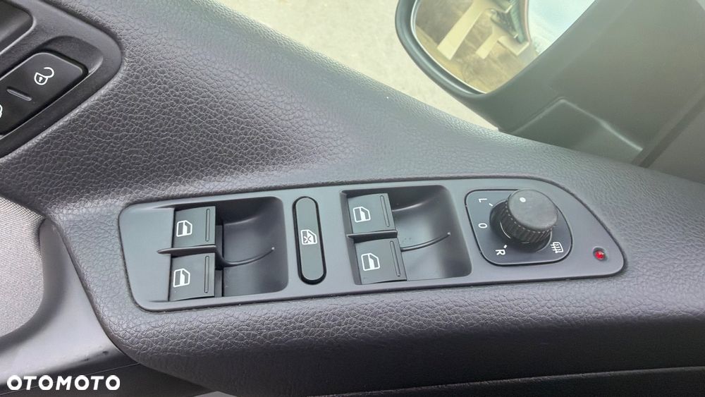 Volkswagen Tiguan 2.0 TDI DPF Sport & Style - 26