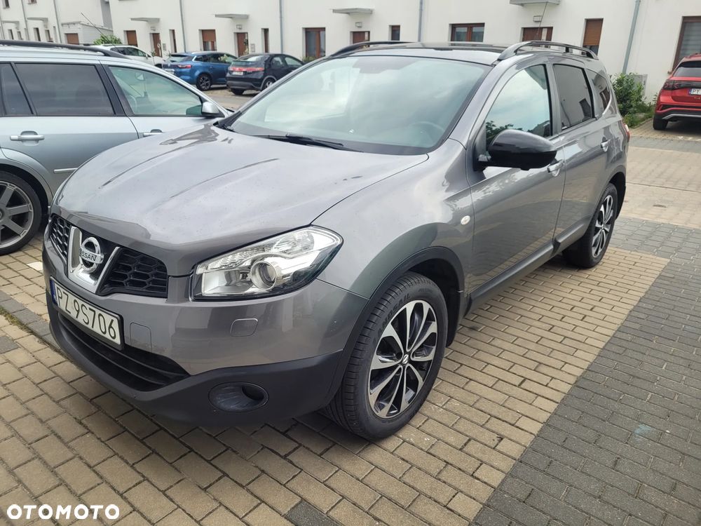 Nissan Qashqai+2 - 4