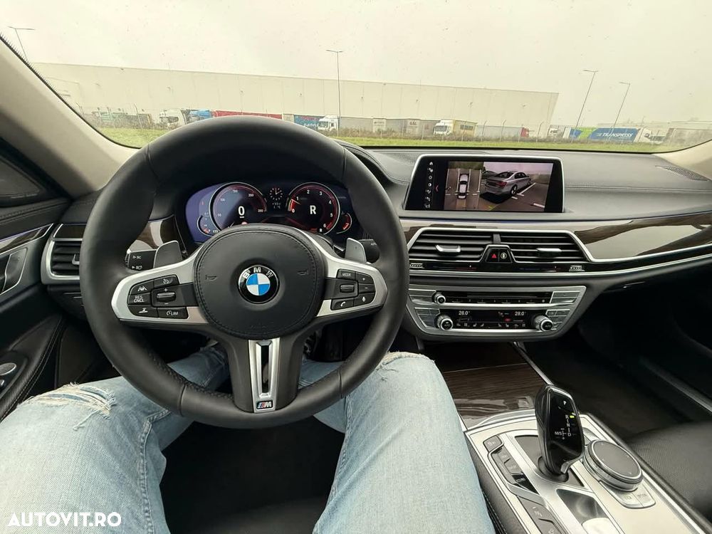 BMW Seria 7 730d xDrive - 13