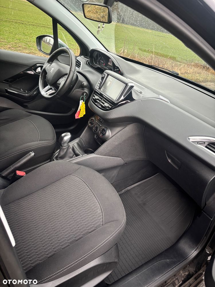 Peugeot 208 PureTech 82 Start & Stop Active - 19